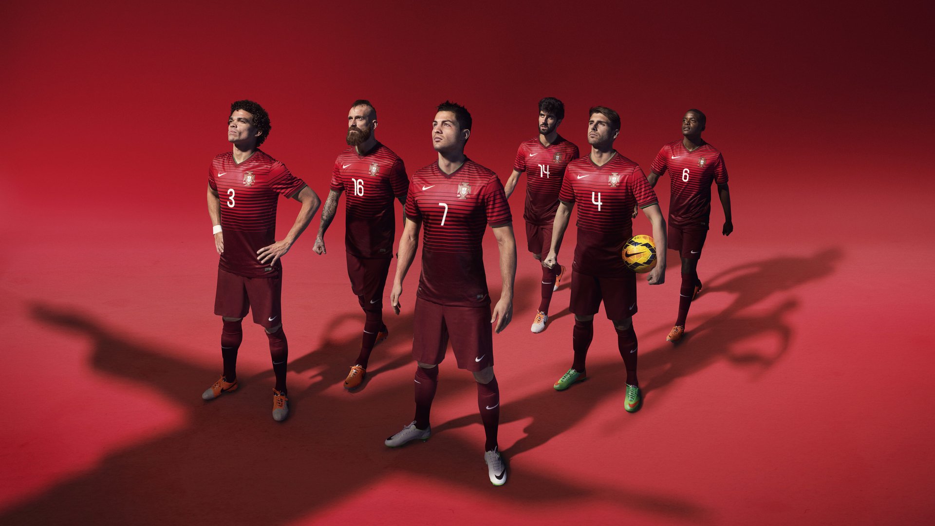 比利时队准备好了迎接波兰篮球队的挑战,比利时和波兰是一个国家吗