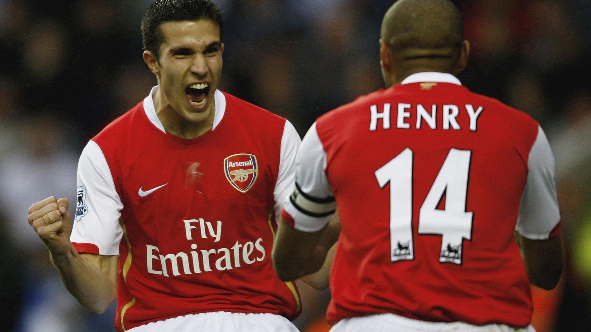 英超大战激烈现场,精彩进球和神级扑救交相辉映,英超全场集锦